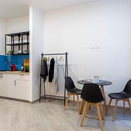 Cool And Stylish City Apartment - Wifi Trieste Exterior foto